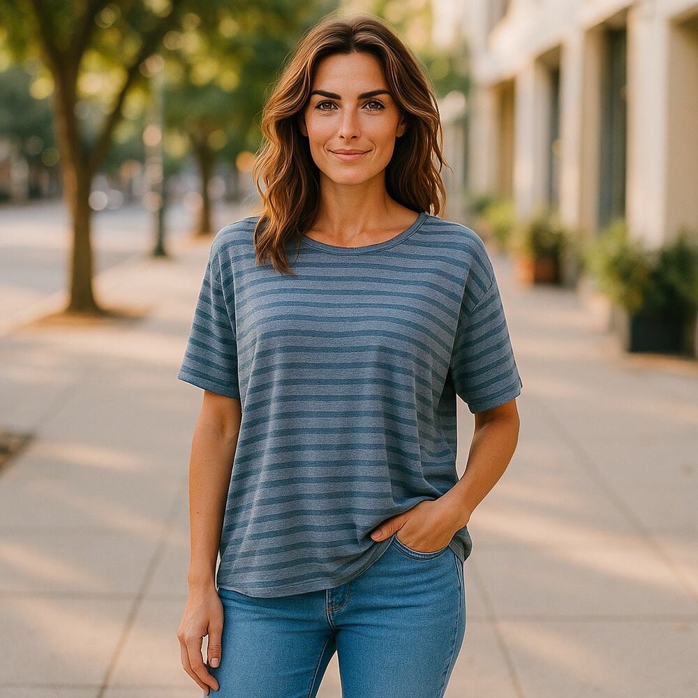 LuLaRoe Womens Top XS Blue Stripe Irma Tunic Knit Shirt Hi Low Short Sleeve